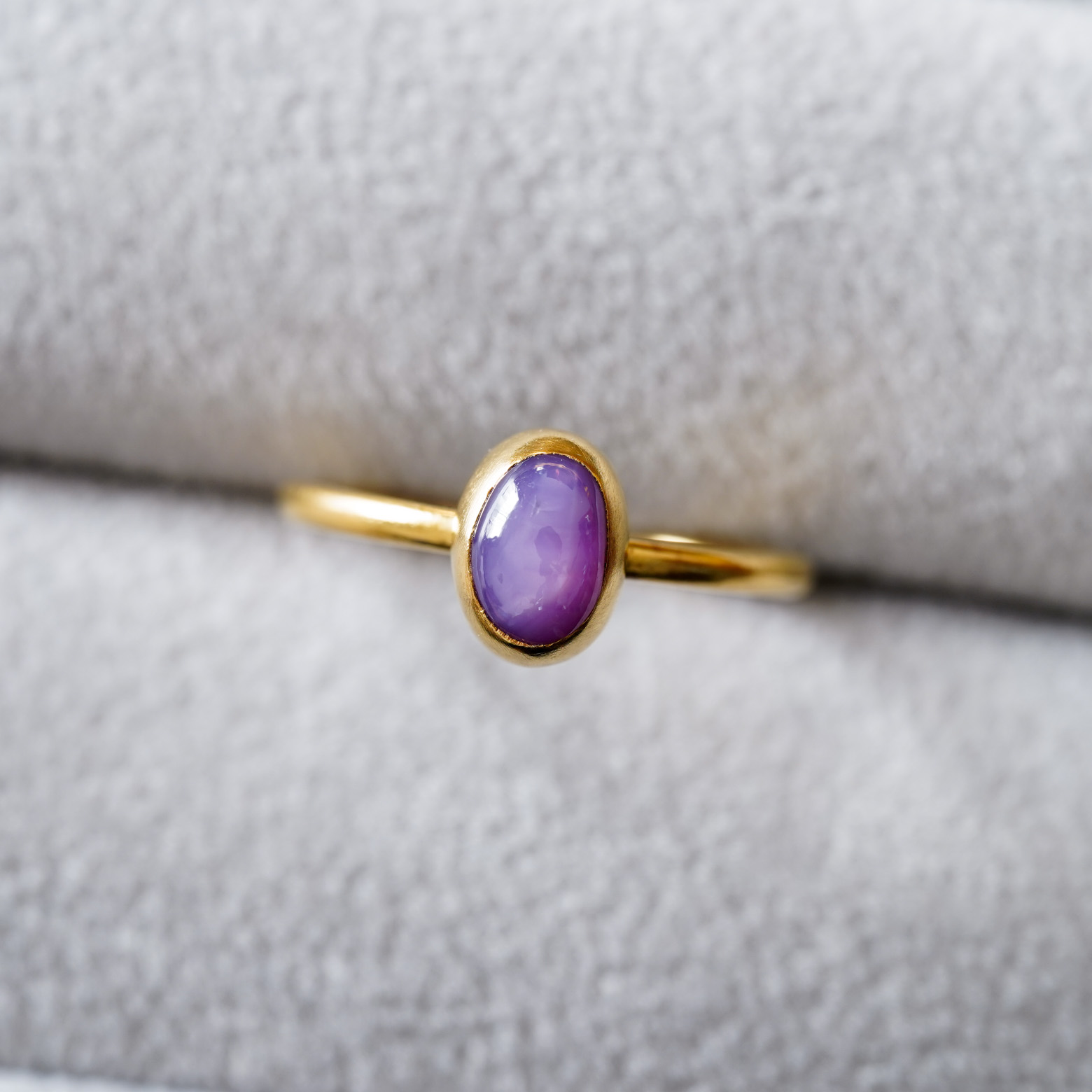Star Sapphire Ring (SOURCE) - SOURCE objects