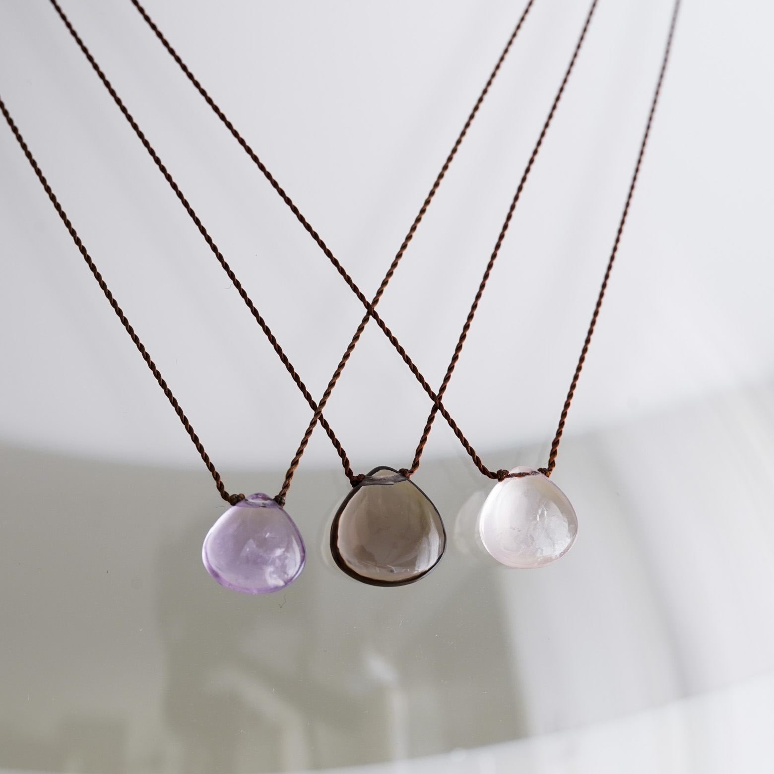 Smooth Stone Necklace (Margaret Solow) - SOURCE objects（ソウス・オブジェクツ）公式通販