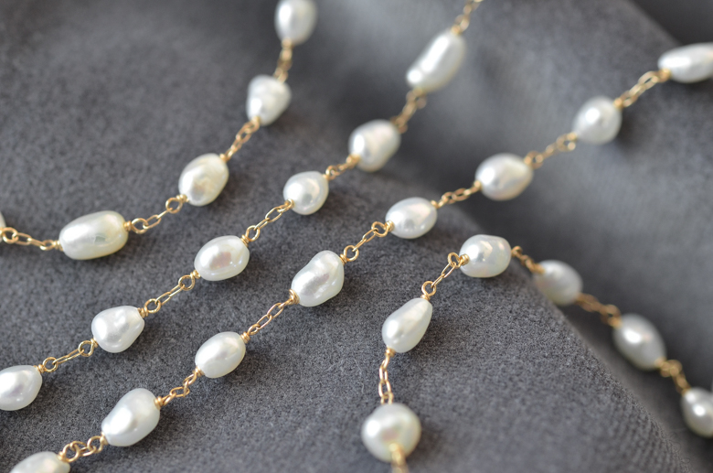 Keshi Pearl Chain Necklace SHORT (SOURCE) - SOURCE objects
